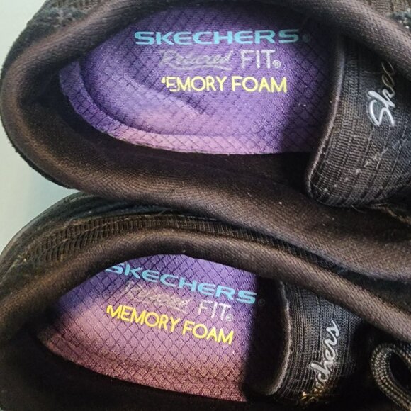 Skechers Black Relaxed Fit Memory Foam Sneakers Size 6 - Picture 5 of 9